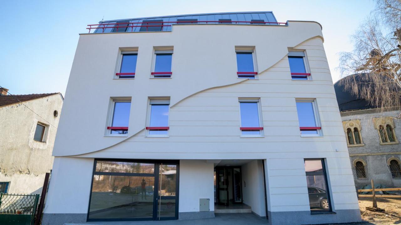 Apartman Epicent Tuzla Exterior foto